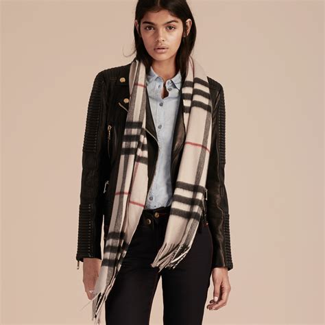 The Classic Check cashmere scarf .